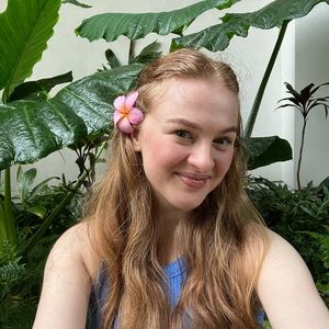 Meet your Posher, Diana